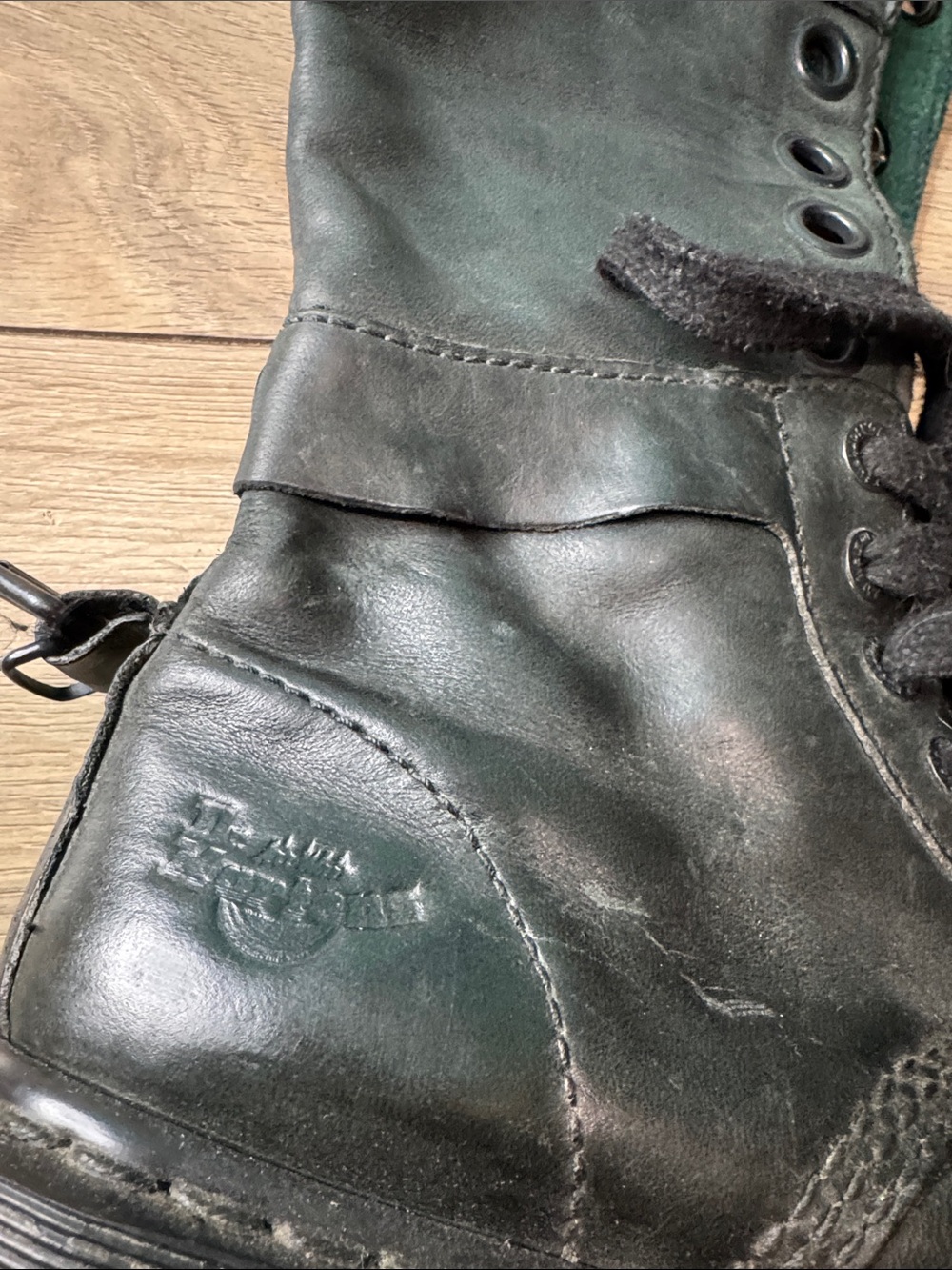 Dr Martens  Leather Lace-Up Combat Boots with Green Cuff - Picture 7 of 10